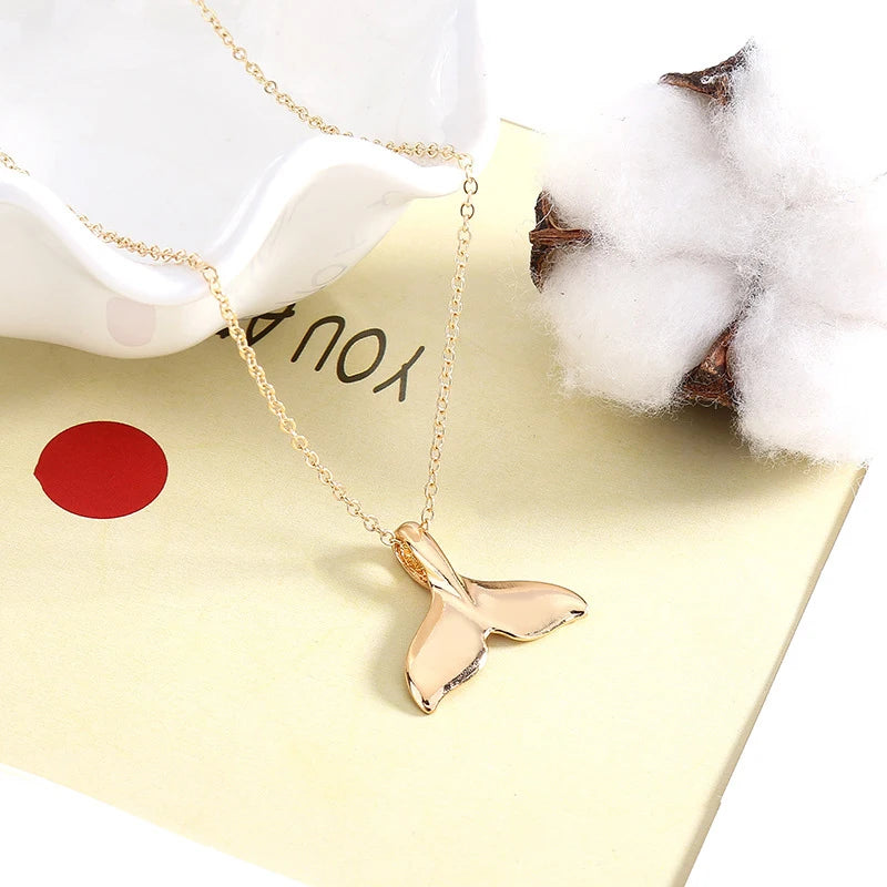 Elegant Mermaid Dolphin Tail Necklace