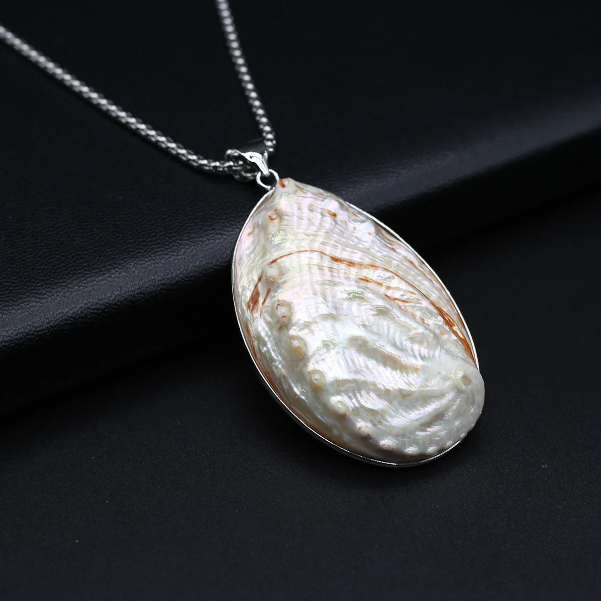 Trendy Natural Shell Statement Necklace